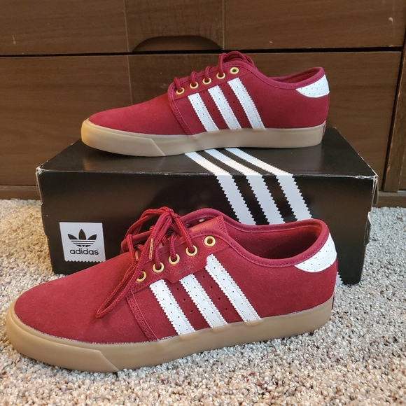 adidas seeley burgundy